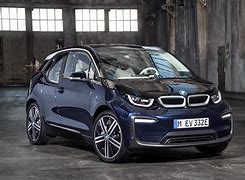 BMW i3s Boot Space Dimensions & Luggage Capacity photo