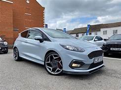 Fiesta ST 1.5 Paket Boot Space Dimensions & Luggage Capacity