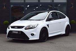 Ford Focus RS 2.5 Boot Space Dimensions & Luggage Capacity
