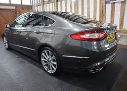 Ford Mondeo 2 Hybrid Powershift Boot Space Dimensions & Luggage Capacity photo