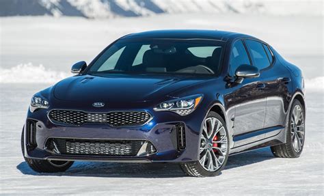 KIA Stinger 2.2 Boot Space Dimensions & Luggage Capacity