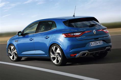 Renault Megane R.S. Boot Space Dimensions & Luggage Capacity