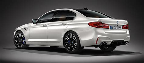 BMW M5 Boot Space Dimensions & Luggage Capacity